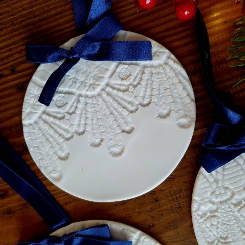 Porcelanowy zestaw zawieszek "Granatowe"