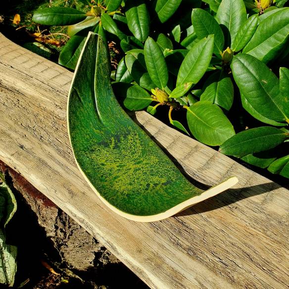 Ceramiczny talerzyk na sushi "Reptil"