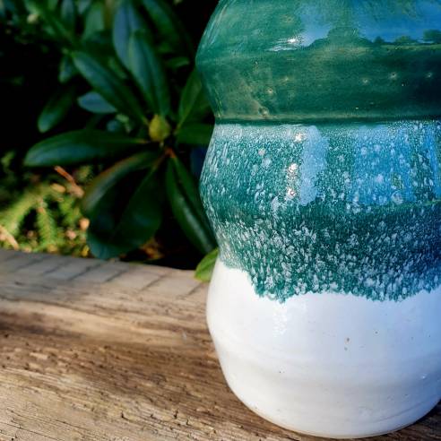 Ceramiczny wazon "Morska Biel"