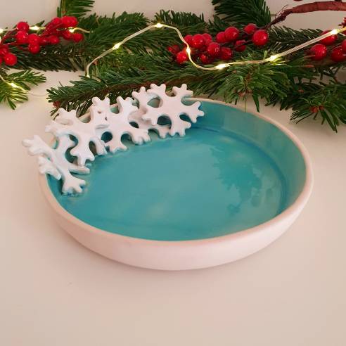 Ceramiczny talerzyk "Lodowe Śnieżynki"
