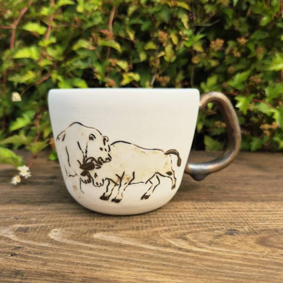 Porcelanowy kubek "BESSA"