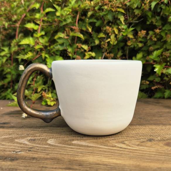 Porcelanowy kubek "BESSA"