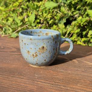 Porcelanowa filiżanka "Nakrapiany Błękit"